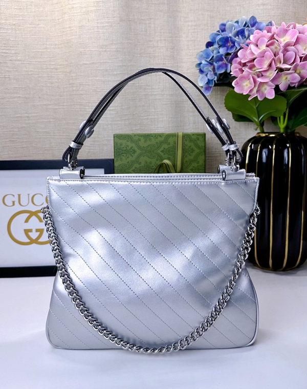 激安グッチバッグコピー側面デザイン